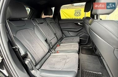 Внедорожник / Кроссовер Audi Q7 2024 в Подольске