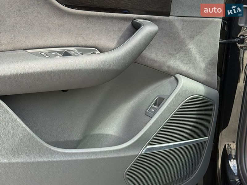 Внедорожник / Кроссовер Audi Q7 2024 в Подольске