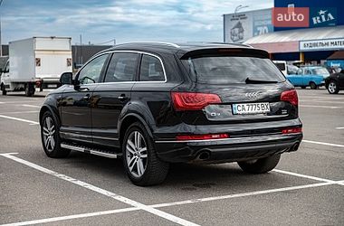 Внедорожник / Кроссовер Audi Q7 2015 в Черкассах