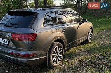 Внедорожник / Кроссовер Audi Q7 2018 в Харькове