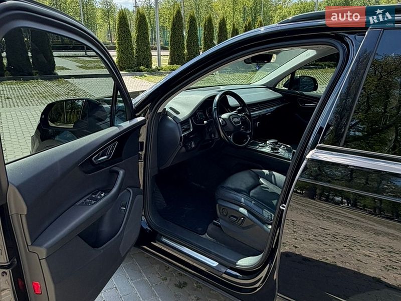 Позашляховик / Кросовер Audi Q7 2016 в Харкові фото 13 Позашляховик / Кросовер Audi Q7 2016 в Харкові