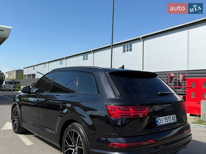 Внедорожник / Кроссовер Audi Q7 2018 в Житомире