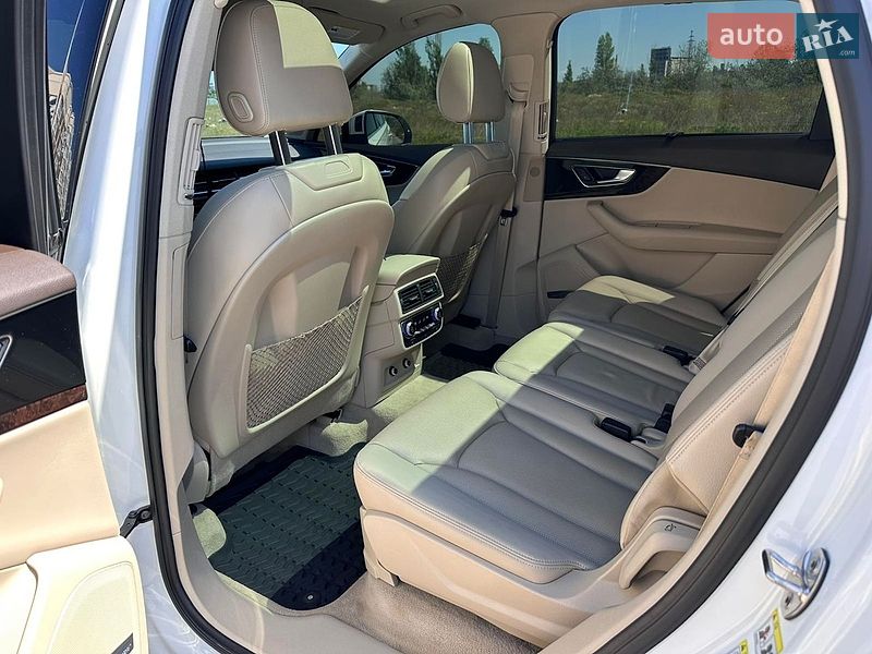 Внедорожник / Кроссовер Audi Q7 2019 в Николаеве