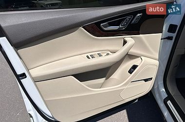 Внедорожник / Кроссовер Audi Q7 2019 в Николаеве