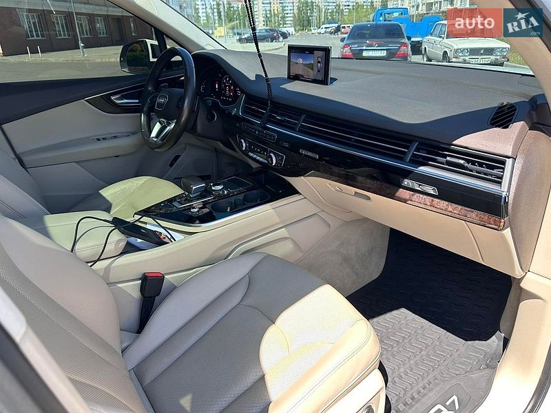 Внедорожник / Кроссовер Audi Q7 2019 в Николаеве