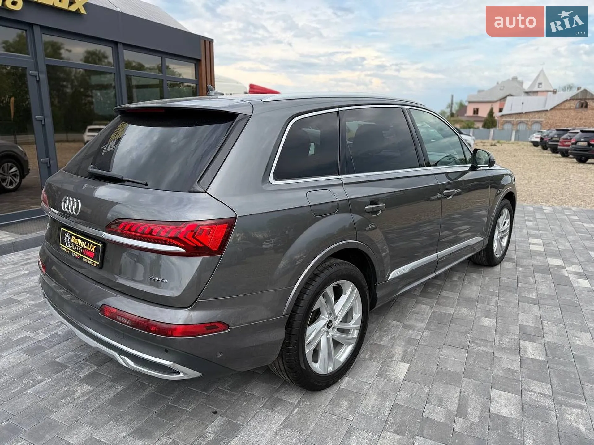 2021 Audi Q7 - мініатюра 8