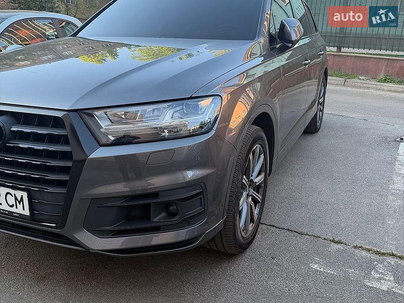 Внедорожник / Кроссовер Audi Q7 2018 в Киеве