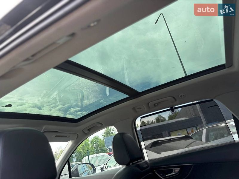 Внедорожник / Кроссовер Audi Q7 2017 в Стрые