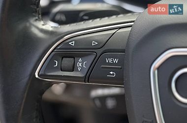 Внедорожник / Кроссовер Audi Q7 2017 в Стрые