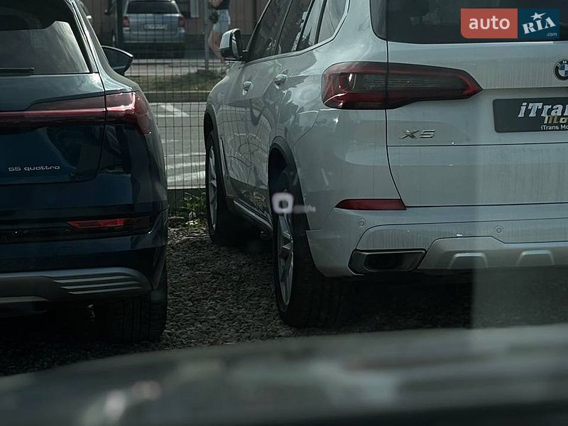 Внедорожник / Кроссовер Audi Q7 2017 в Стрые