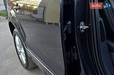 Внедорожник / Кроссовер Audi Q7 2015 в Полтаве