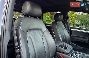 Внедорожник / Кроссовер Audi Q7 2015 в Полтаве