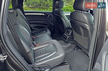 Внедорожник / Кроссовер Audi Q7 2015 в Полтаве