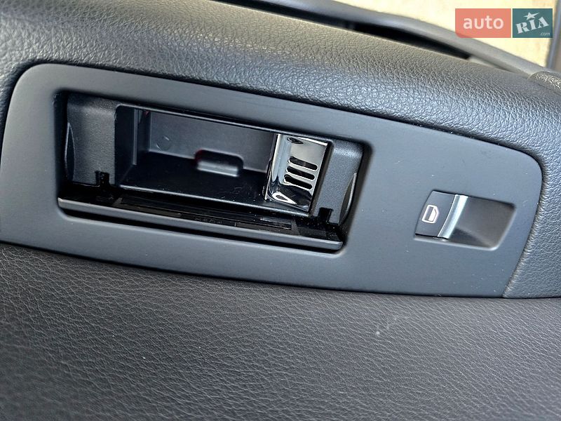 Внедорожник / Кроссовер Audi Q7 2015 в Полтаве