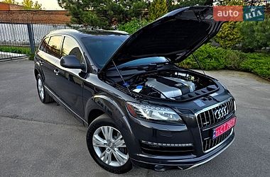 Внедорожник / Кроссовер Audi Q7 2015 в Полтаве