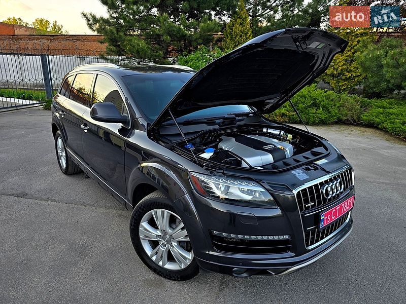 Внедорожник / Кроссовер Audi Q7 2015 в Полтаве