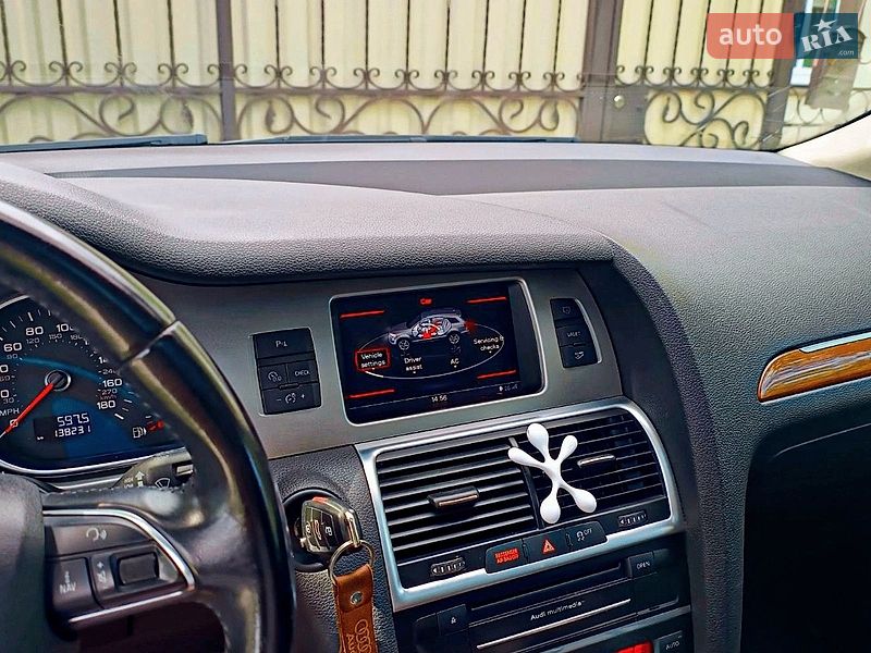 Внедорожник / Кроссовер Audi Q7 2015 в Черкассах