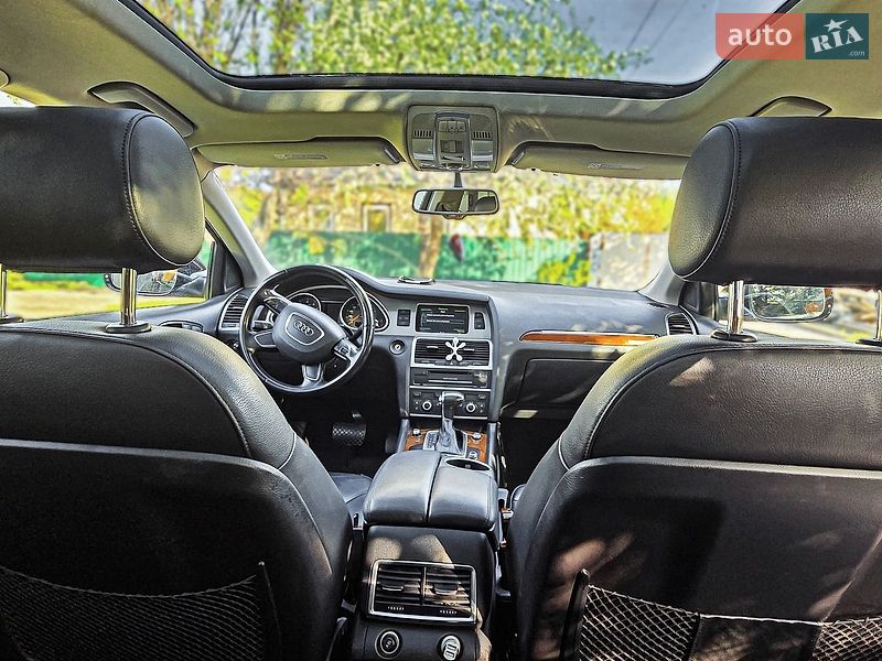 Внедорожник / Кроссовер Audi Q7 2015 в Черкассах