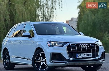 Внедорожник / Кроссовер Audi Q7 2021 в Киеве