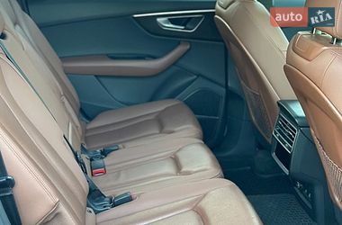 Внедорожник / Кроссовер Audi Q7 2021 в Киеве