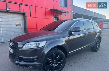Внедорожник / Кроссовер Audi Q7 2006 в Калуше