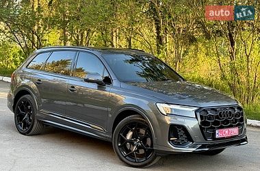 Внедорожник / Кроссовер Audi Q7 2023 в Виннице