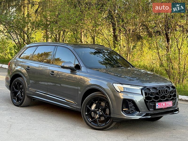 Внедорожник / Кроссовер Audi Q7 2023 в Виннице