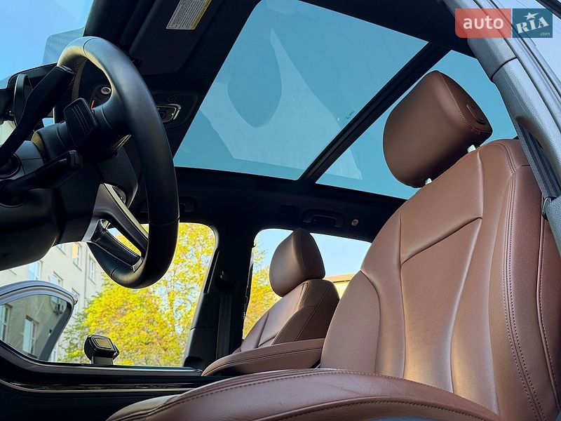 Внедорожник / Кроссовер Audi Q7 2023 в Виннице