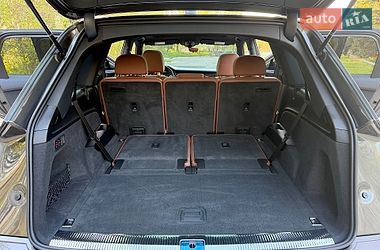 Внедорожник / Кроссовер Audi Q7 2023 в Виннице