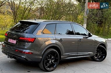 Внедорожник / Кроссовер Audi Q7 2023 в Виннице
