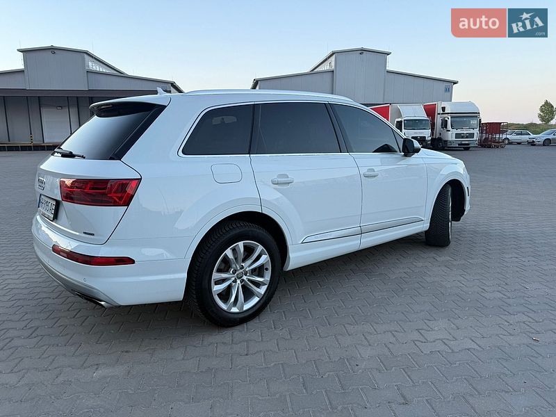 Внедорожник / Кроссовер Audi Q7 2019 в Одессе