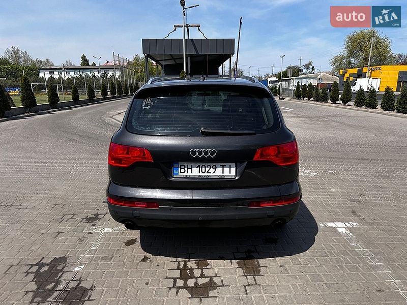 Внедорожник / Кроссовер Audi Q7 2007 в Одессе