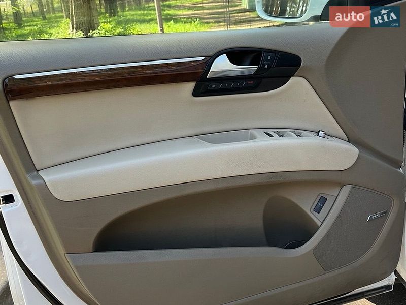 Позашляховик / Кросовер Audi Q7 2011 в Чернігові фото 7 Позашляховик / Кросовер Audi Q7 2011 в Чернігові