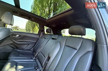 Внедорожник / Кроссовер Audi Q7 2017 в Харькове