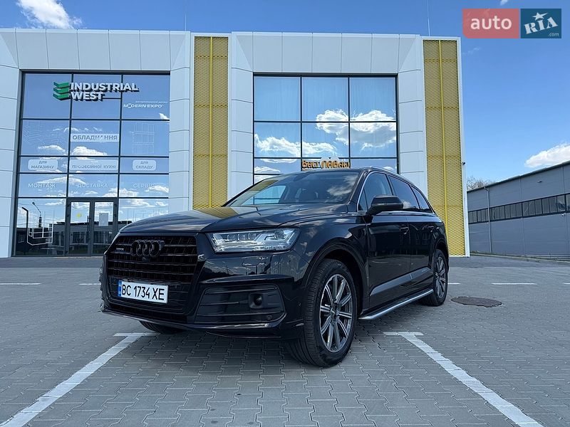 Внедорожник / Кроссовер Audi Q7 2017 в Львове