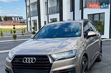 Внедорожник / Кроссовер Audi Q7 2019 в Тячеве