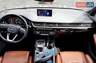 Внедорожник / Кроссовер Audi Q7 2019 в Тячеве