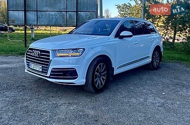 Внедорожник / Кроссовер Audi Q7 2018 в Трускавце