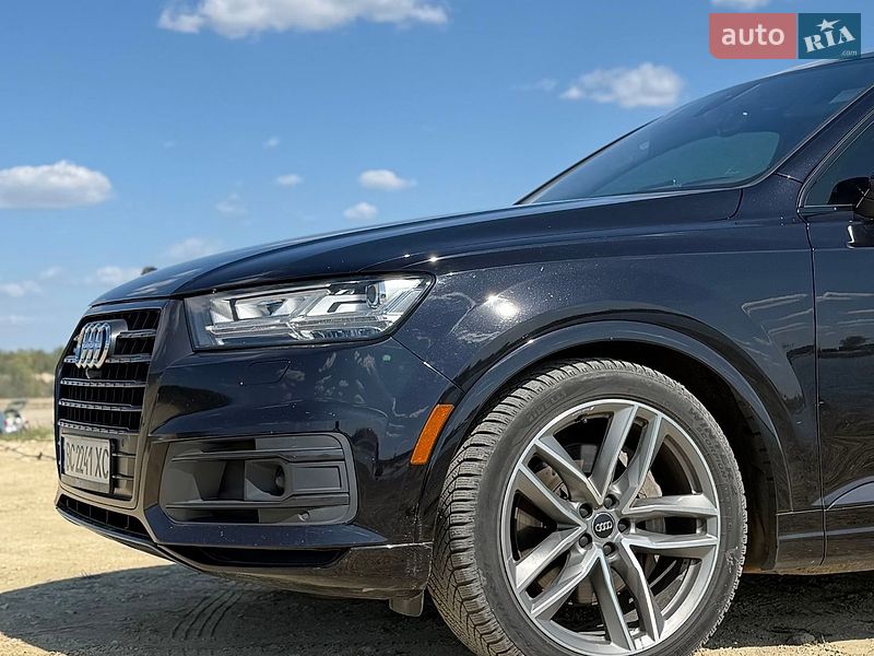 Внедорожник / Кроссовер Audi Q7 2017 в Львове