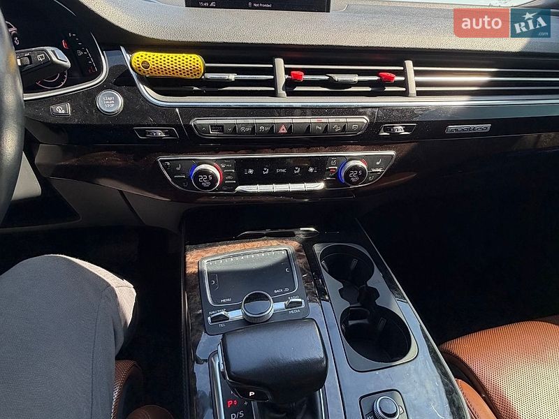 Внедорожник / Кроссовер Audi Q7 2017 в Львове