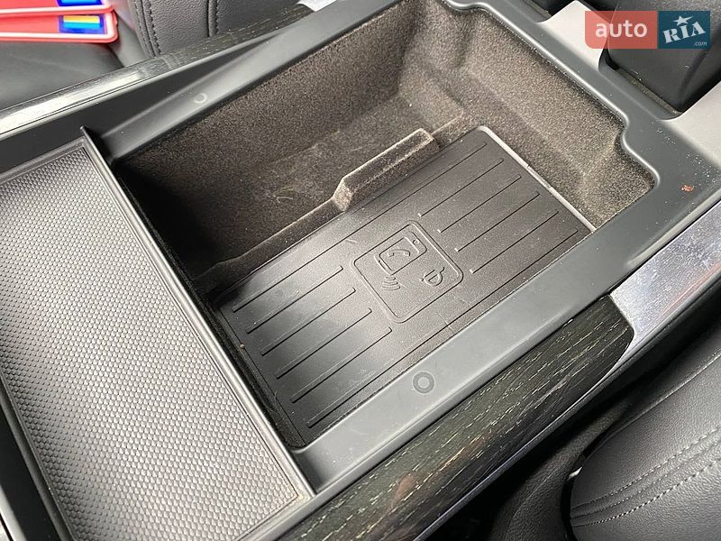 Внедорожник / Кроссовер Audi Q7 2019 в Львове
