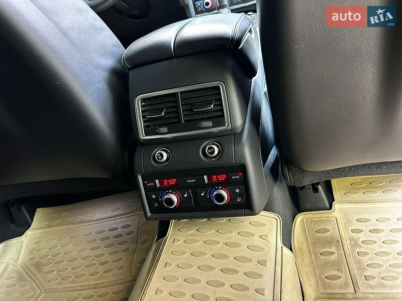 Внедорожник / Кроссовер Audi Q7 2012 в Жашкове