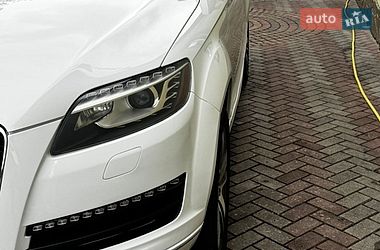 Позашляховик / Кросовер Audi Q7 2013 в Луцьку