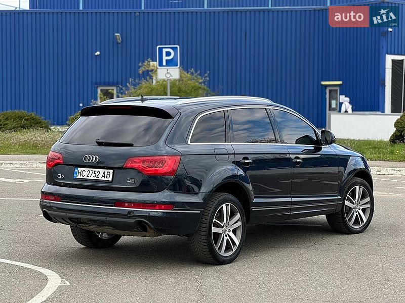 Внедорожник / Кроссовер Audi Q7 2012 в Киеве