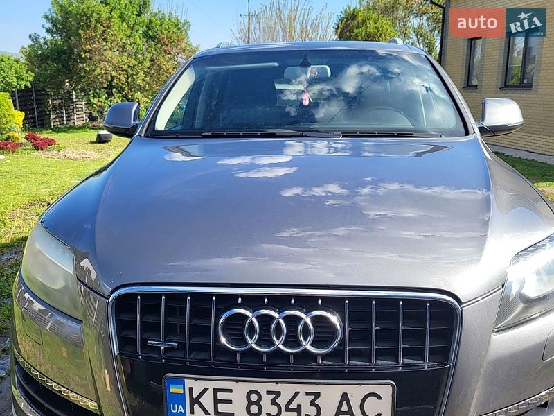 Внедорожник / Кроссовер Audi Q7 2013 в Днепре