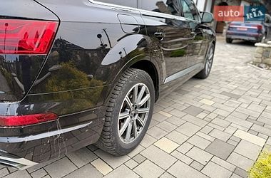 Внедорожник / Кроссовер Audi Q7 2017 в Моршине