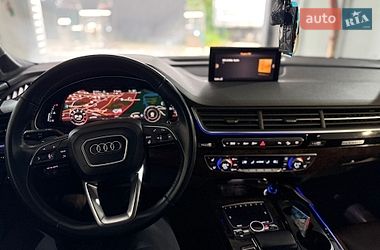 Внедорожник / Кроссовер Audi Q7 2017 в Моршине