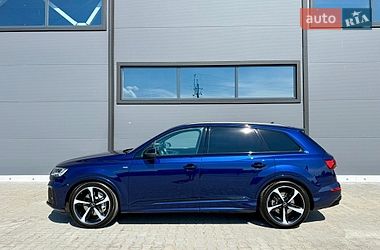Внедорожник / Кроссовер Audi Q7 2020 в Броварах