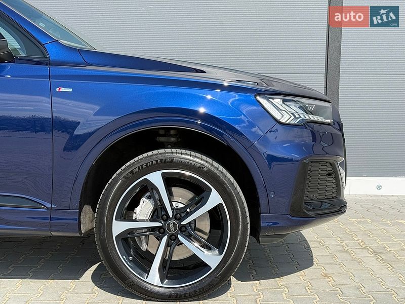 Внедорожник / Кроссовер Audi Q7 2020 в Броварах