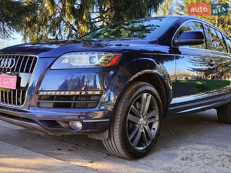 Внедорожник / Кроссовер Audi Q7 2014 в Дубно